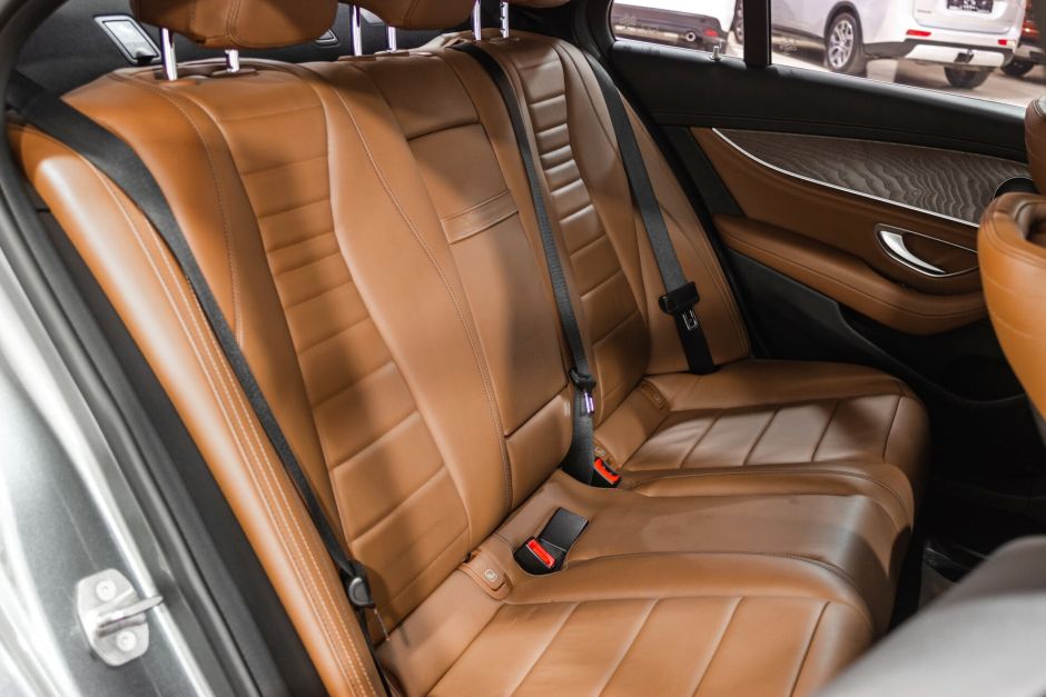 Mercedes-Benz E-Класс 2.0 АКПП, 2016, 151 378 км фото 13