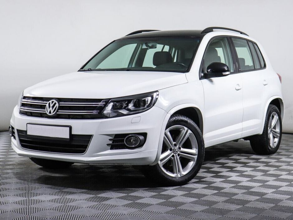 Volkswagen Tiguan 2.0 АКПП, 2015, 100 000 км фото 1