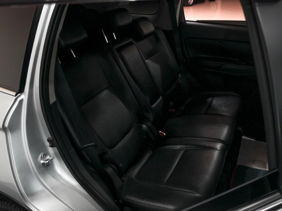 Mitsubishi Outlander 3.0 АКПП, 2014, 110 316 км фото 8