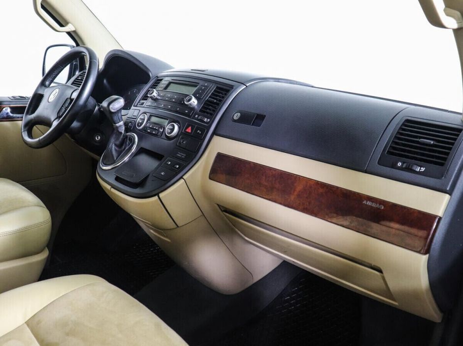 Volkswagen Multivan 2.5 АКПП, 2009, 181 000 км фото 8