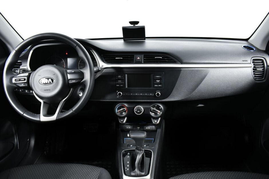 Kia Rio 1.6 АКПП, 2020, 48 000 км фото 7