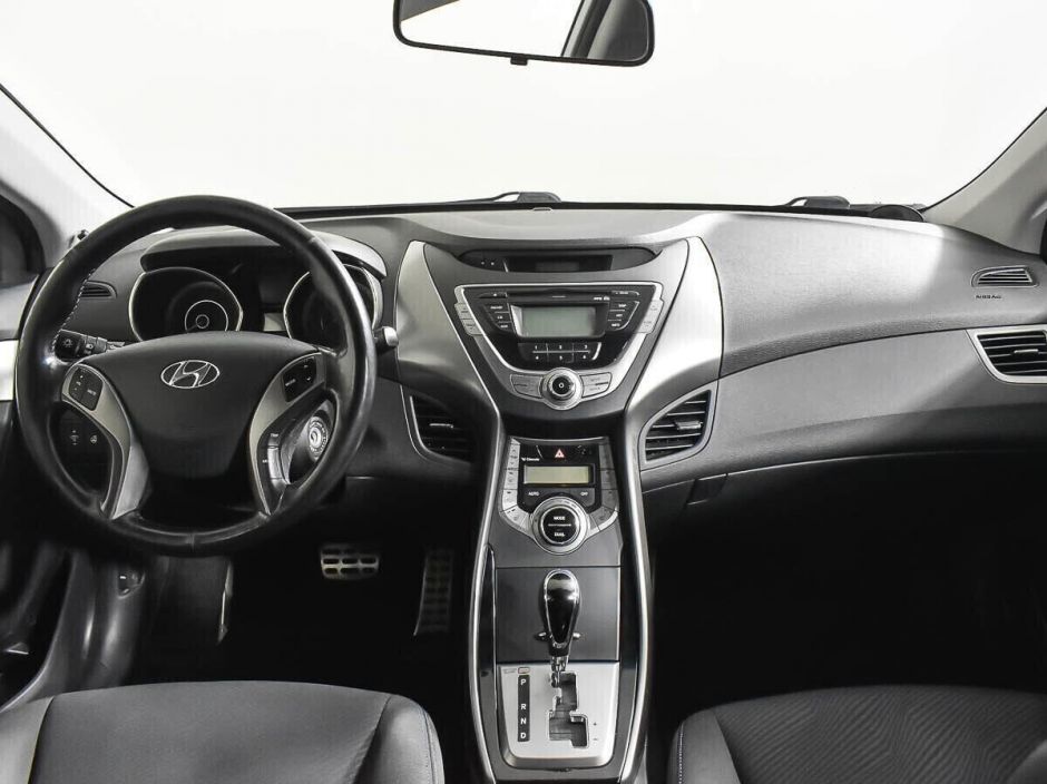Hyundai Elantra 1.6 АКПП, 2012, 131 000 км фото 6