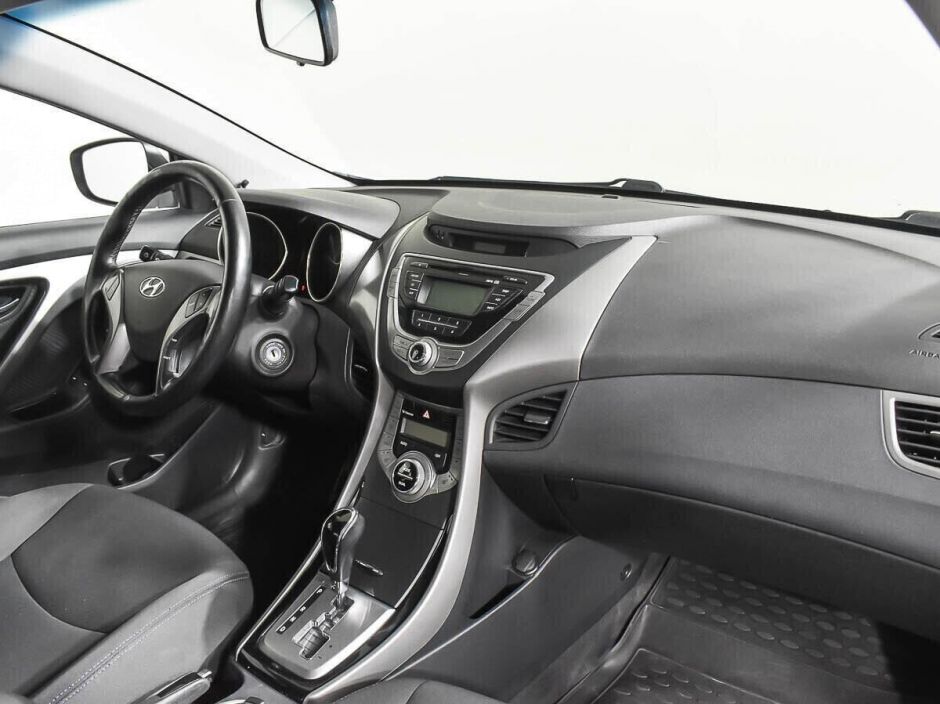 Hyundai Elantra 1.6 АКПП, 2012, 131 000 км фото 7