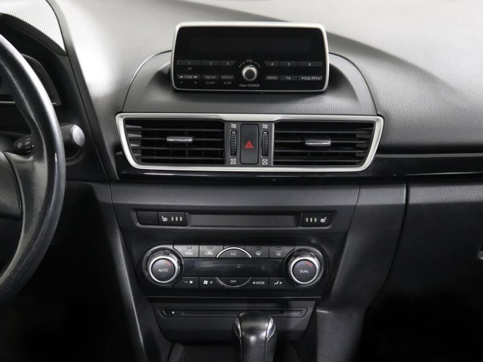 Mazda 3 1.5 АКПП, 2014, 120 000 км фото 8