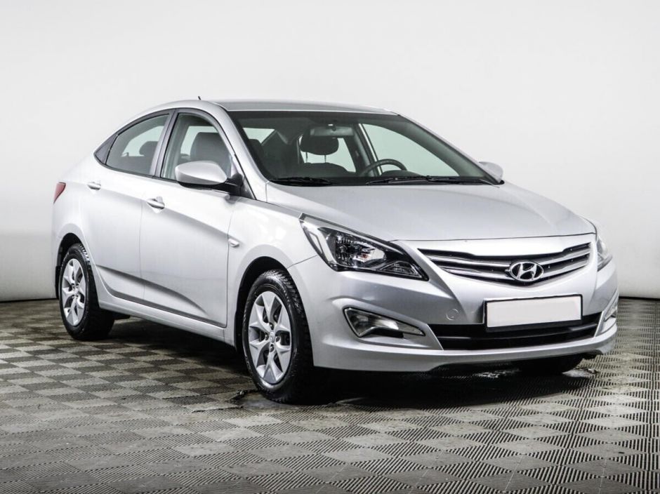 Hyundai Solaris 1.6 АКПП, 2015, 100 000 км фото 3