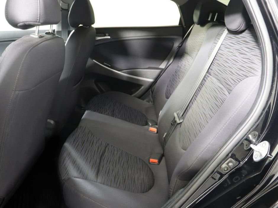 Hyundai Solaris 1.6 МКПП, 2016, 93 000 км фото 10