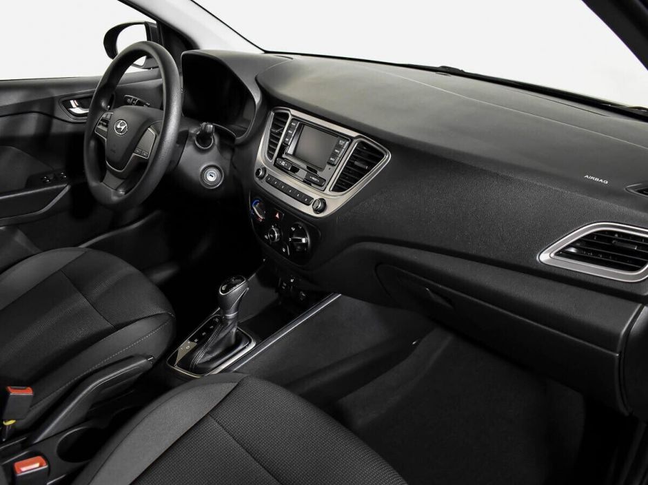 Hyundai Solaris 1.6 АКПП, 2019, 55 000 км фото 8