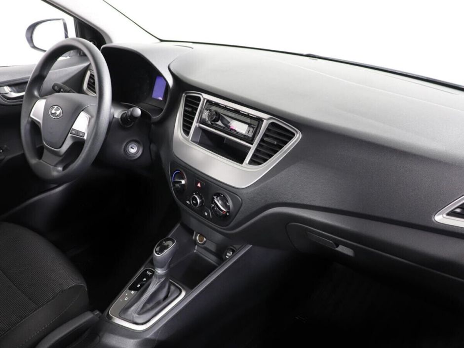Hyundai Solaris 1.6 АКПП, 2020, 37 000 км фото 7