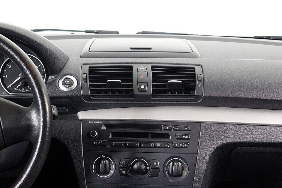 BMW 1 серии 1.6 АКПП, 2011, 155 000 км фото 8