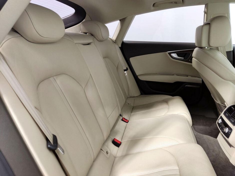 Audi A7 3.0 РКПП, 2015, 96 000 км фото 16