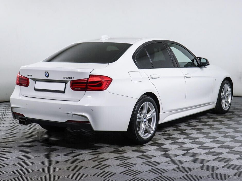 BMW 3 серии 2.0 АКПП, 2018, 63 000 км фото 2