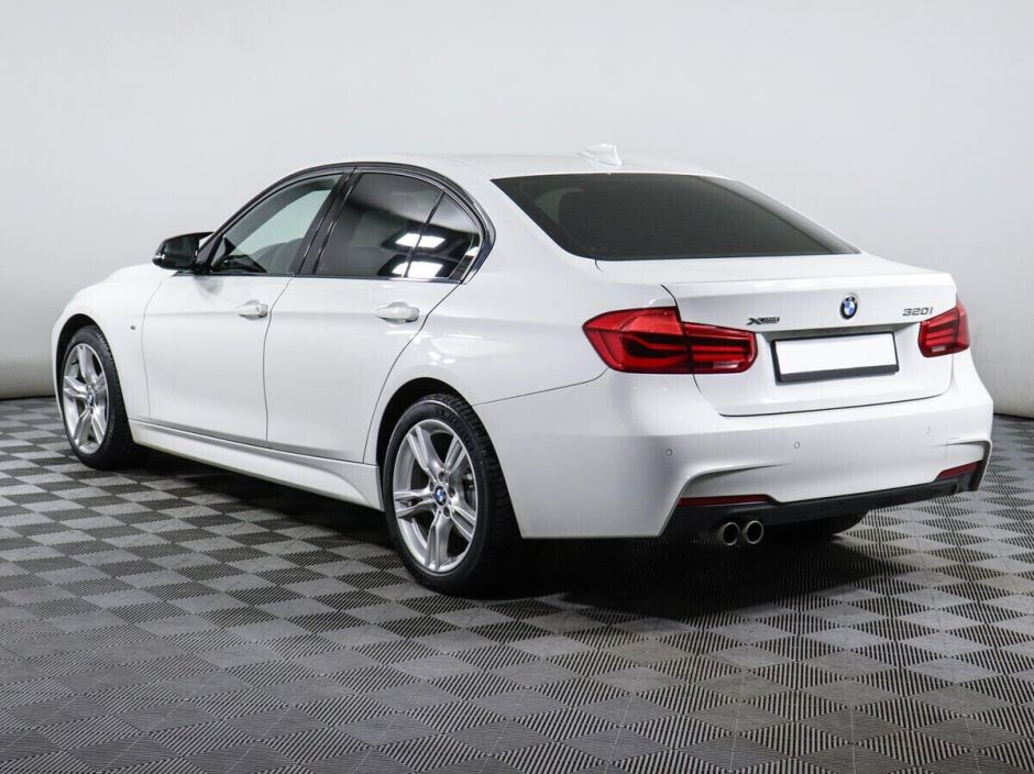 BMW 3 серии 2.0 АКПП, 2018, 63 000 км фото 4
