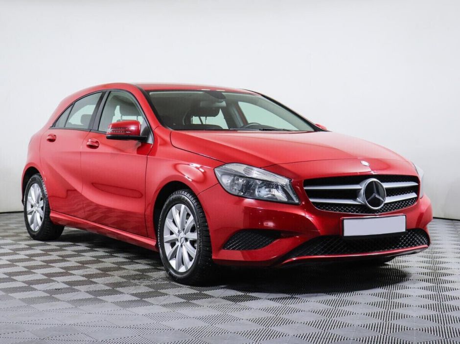 Mercedes-Benz A-Класс 1.6 РКПП, 2013, 124 000 км фото 3