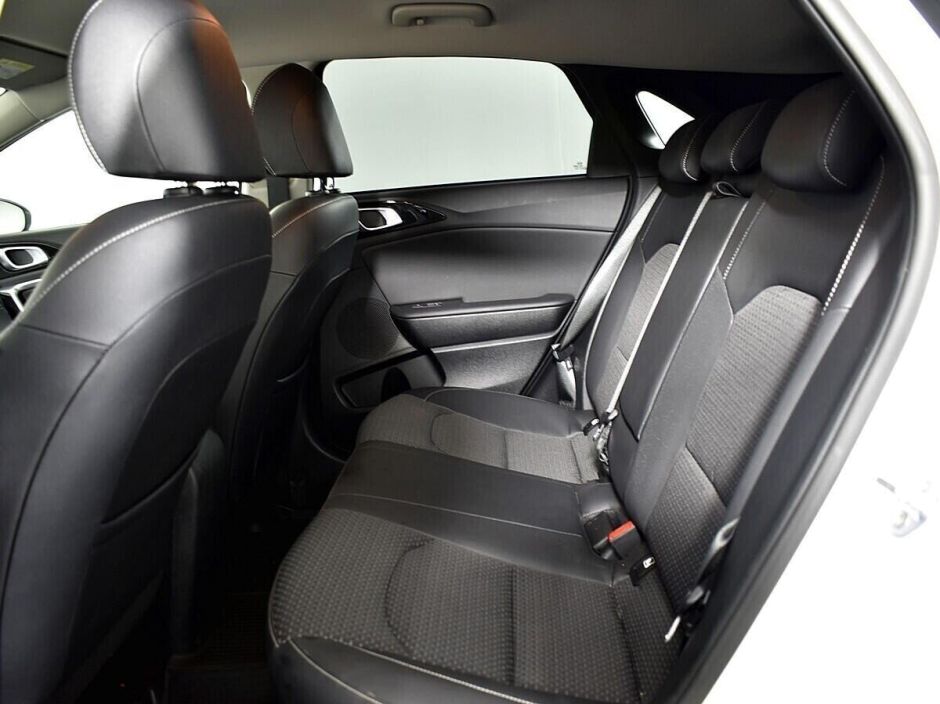 Kia Ceed 1.6 АКПП, 2021, 23 000 км фото 9