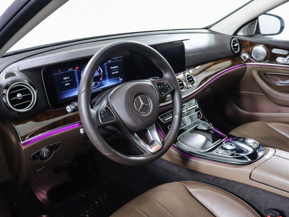 Mercedes-Benz E-Класс 2.0 АКПП, 2017, 71 000 км фото 5
