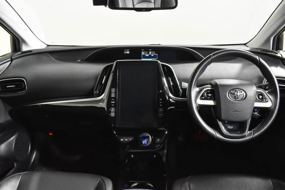 Toyota Prius 1.8 АКПП, 2017, 78 000 км фото 7