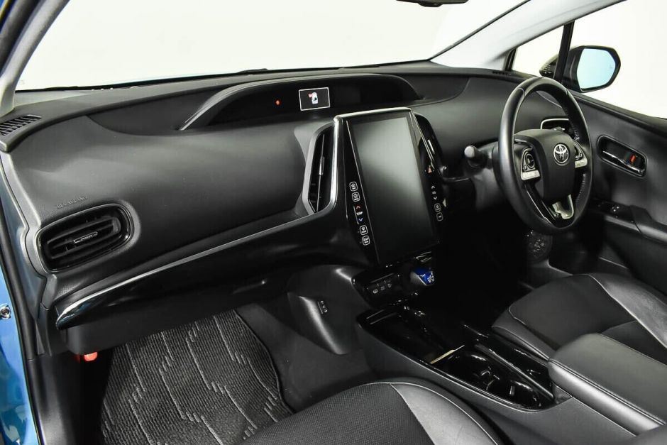 Toyota Prius 1.8 АКПП, 2017, 78 000 км фото 9