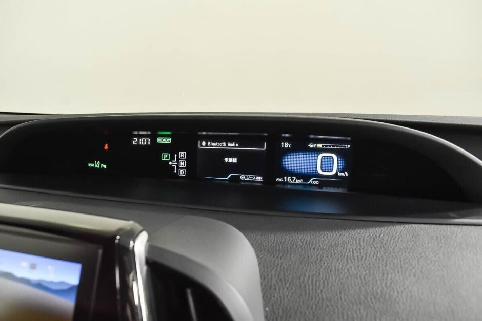 Toyota Prius 1.8 АКПП, 2017, 78 000 км фото 10