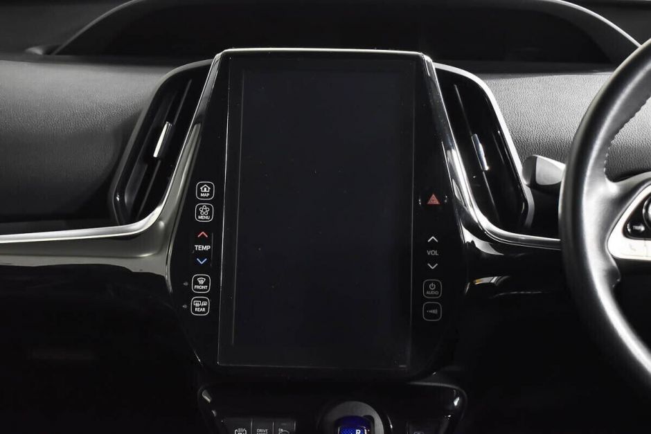 Toyota Prius 1.8 АКПП, 2017, 78 000 км фото 11