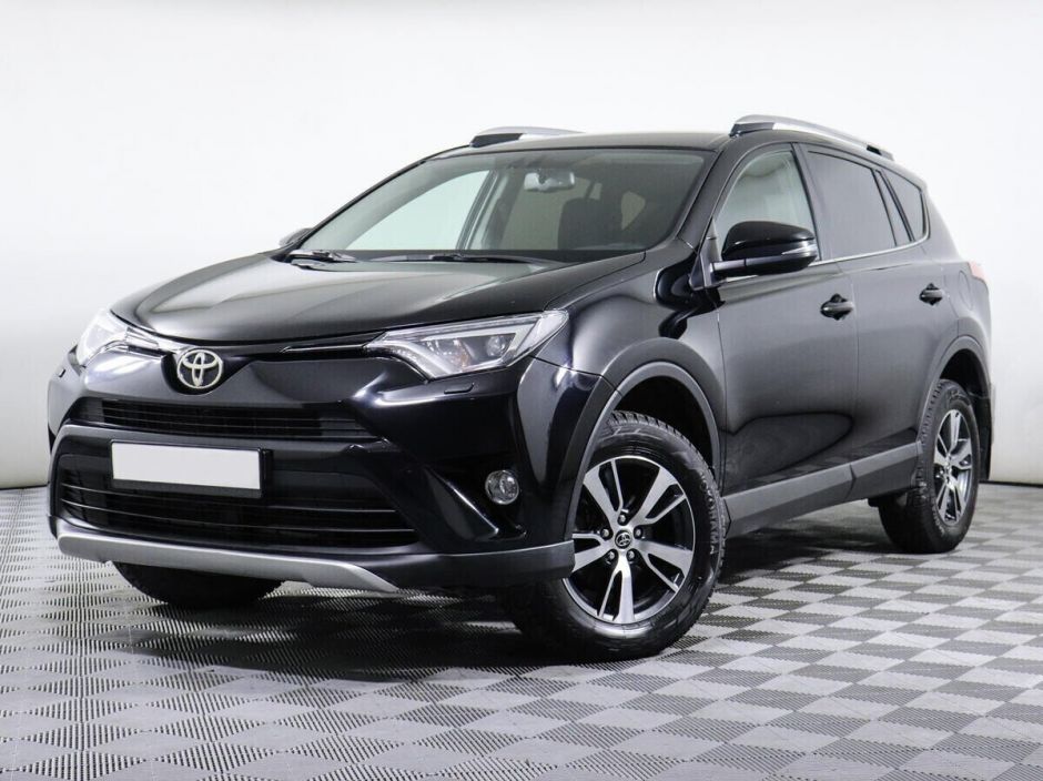 Toyota RAV4 2.2 АКПП, 2018, 70 000 км фото 1