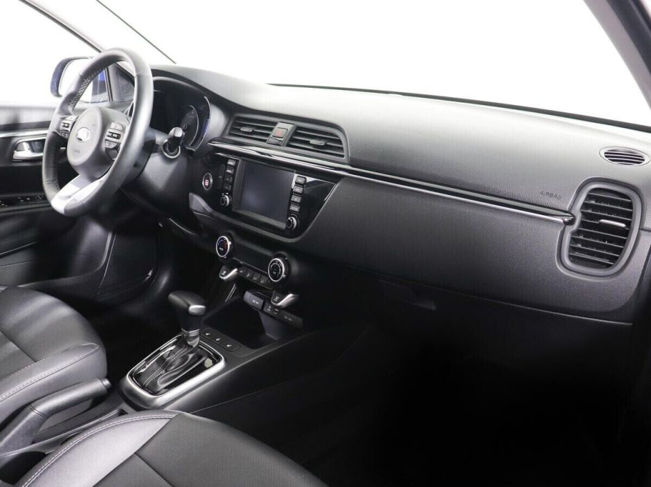 Kia Rio 1.6 АКПП, 2019, 55 000 км фото 8