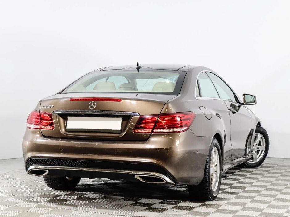 Mercedes-Benz E-Класс 2.0 АКПП, 2016, 98 000 км фото 2