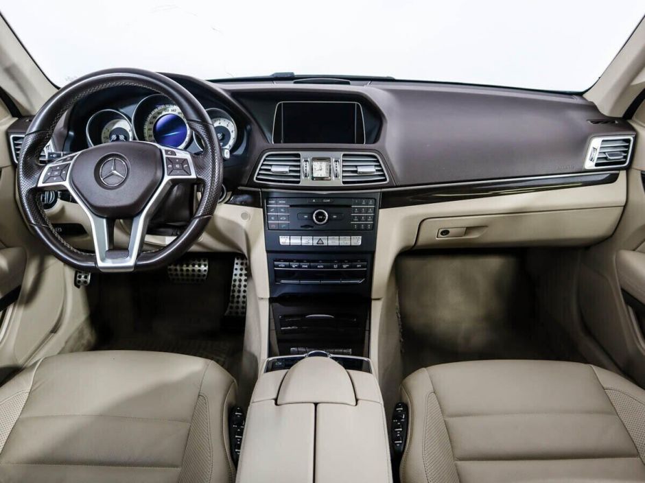 Mercedes-Benz E-Класс 2.0 АКПП, 2016, 98 000 км фото 6
