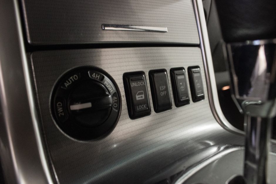 Nissan Pathfinder 2.5 АКПП, 2010, 150 605 км фото 11