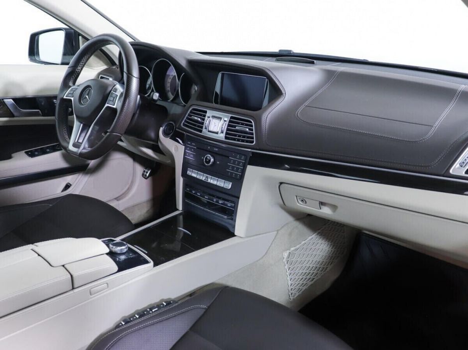 Mercedes-Benz E-Класс 2.0 АКПП, 2015, 109 000 км фото 8
