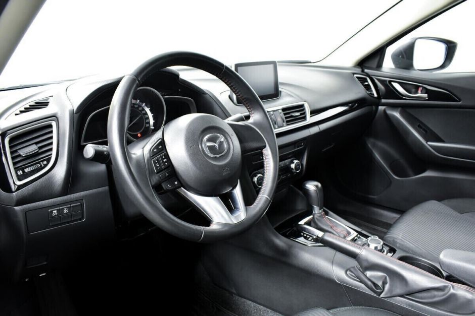 Mazda 3 1.5 АКПП, 2017, 75 000 км фото 4