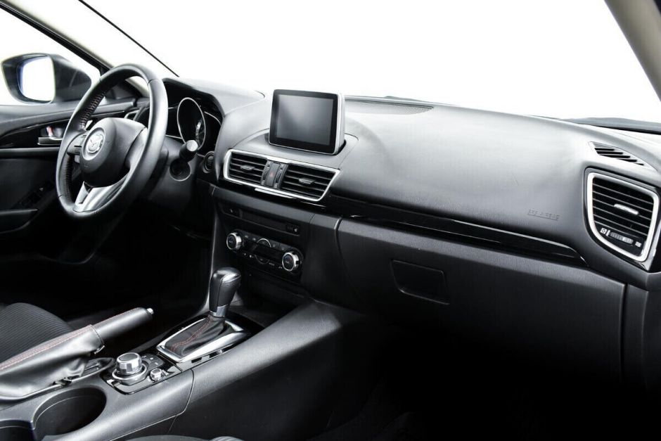 Mazda 3 1.5 АКПП, 2017, 75 000 км фото 7