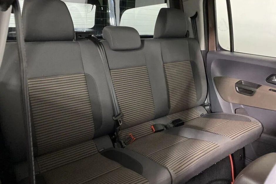 Volkswagen Amarok 2.0 МКПП, 2013, 130 000 км фото 11