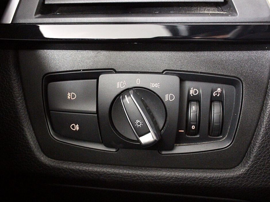 BMW 3 серии 2.0 АКПП, 2018, 73 000 км фото 4