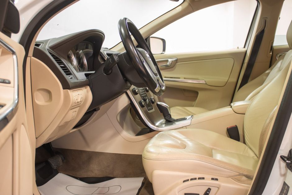 Volvo XC60 2.4 АКПП, 2013, 143 712 км фото 6