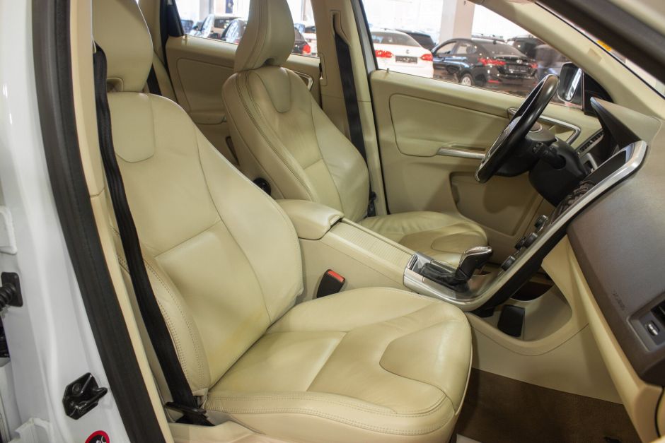 Volvo XC60 2.4 АКПП, 2013, 143 712 км фото 13