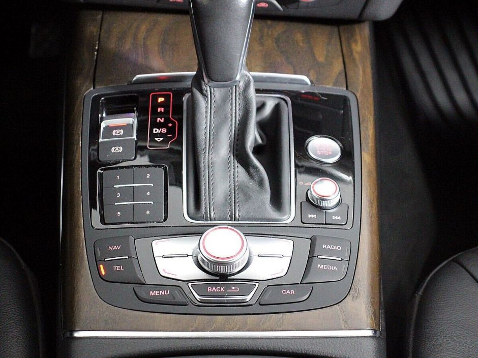 Audi A6 1.8 РКПП, 2015, 110 000 км фото 9