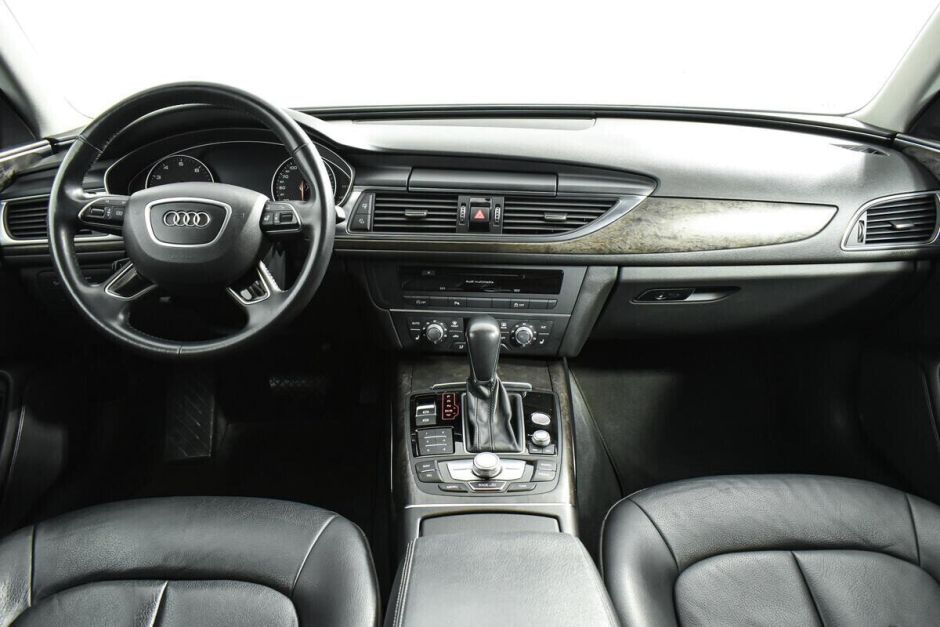 Audi A6 2.0 РКПП, 2018, 63 000 км фото 6