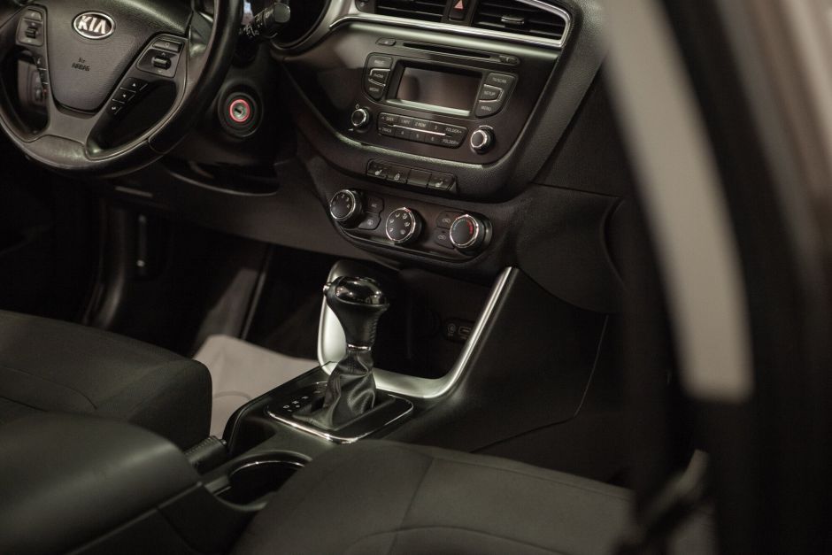 Kia Ceed 1.6 АКПП, 2016, 78 475 км фото 11