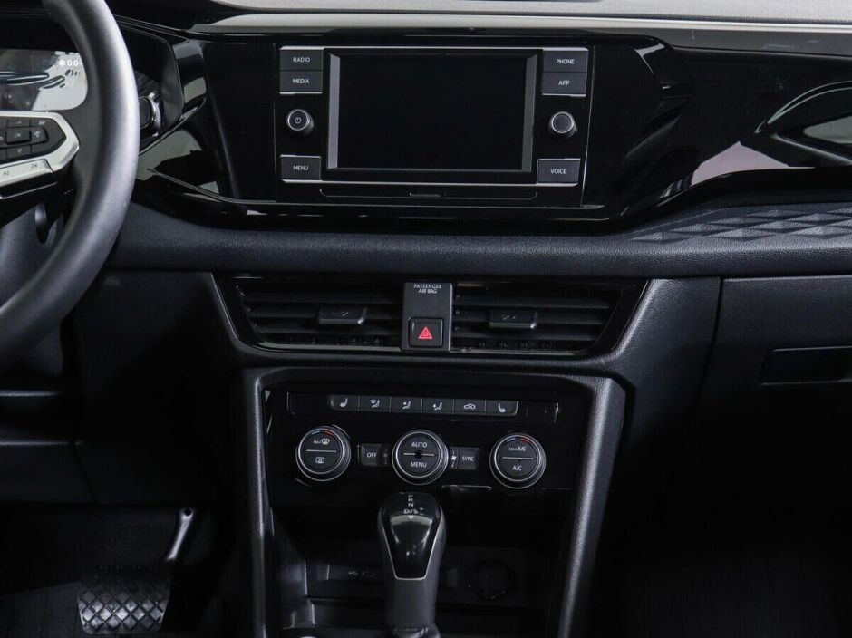 Volkswagen Taos 1.6 АКПП, 2021, 30 000 км фото 7