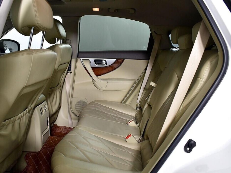 Infiniti FX 3.7 АКПП, 2012, 140 000 км фото 9
